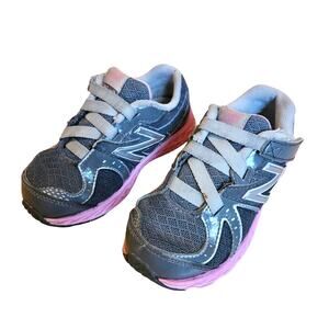 New Balance Sneakers KV790 Toddler Girl Gray Pink Size 7